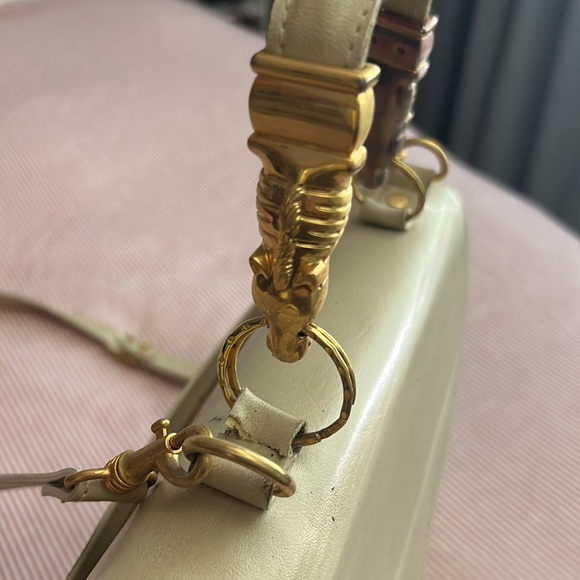 Vintage Cream Purse - Picture 2 of 8